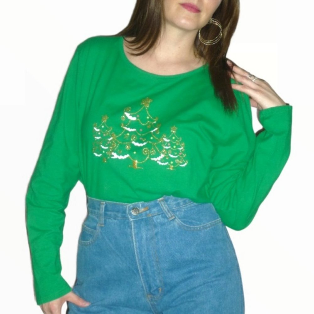 Christmas T-Shirt accented with Metallic Puff Paint | Size 2X (18W / 20W)